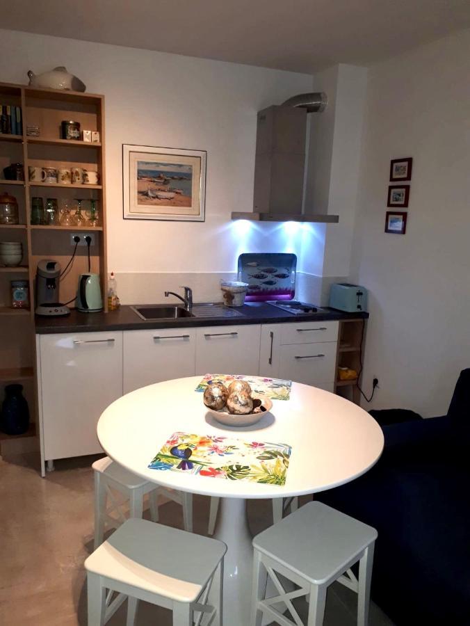 Obzor Tatyana Apartaments Bonjour Екстер'єр фото